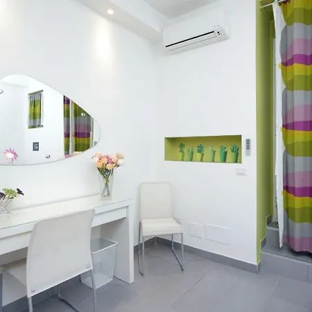 Apartment Cheap And Chic White At Coliseum
